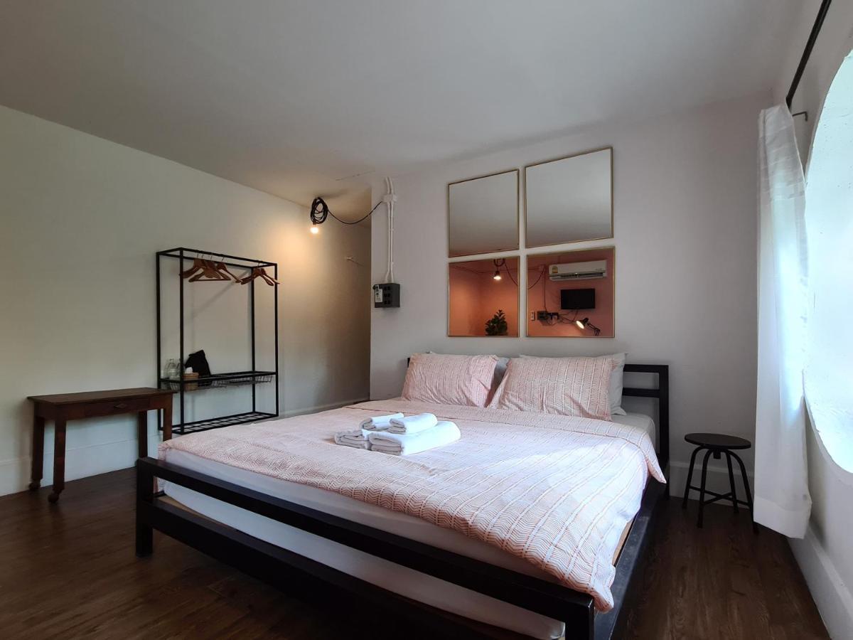 Hand Hotel Bangsaen Eksteriør billede